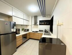 Blk 143 Lorong 2 Toa Payoh (Toa Payoh), HDB 5 Rooms #587275651